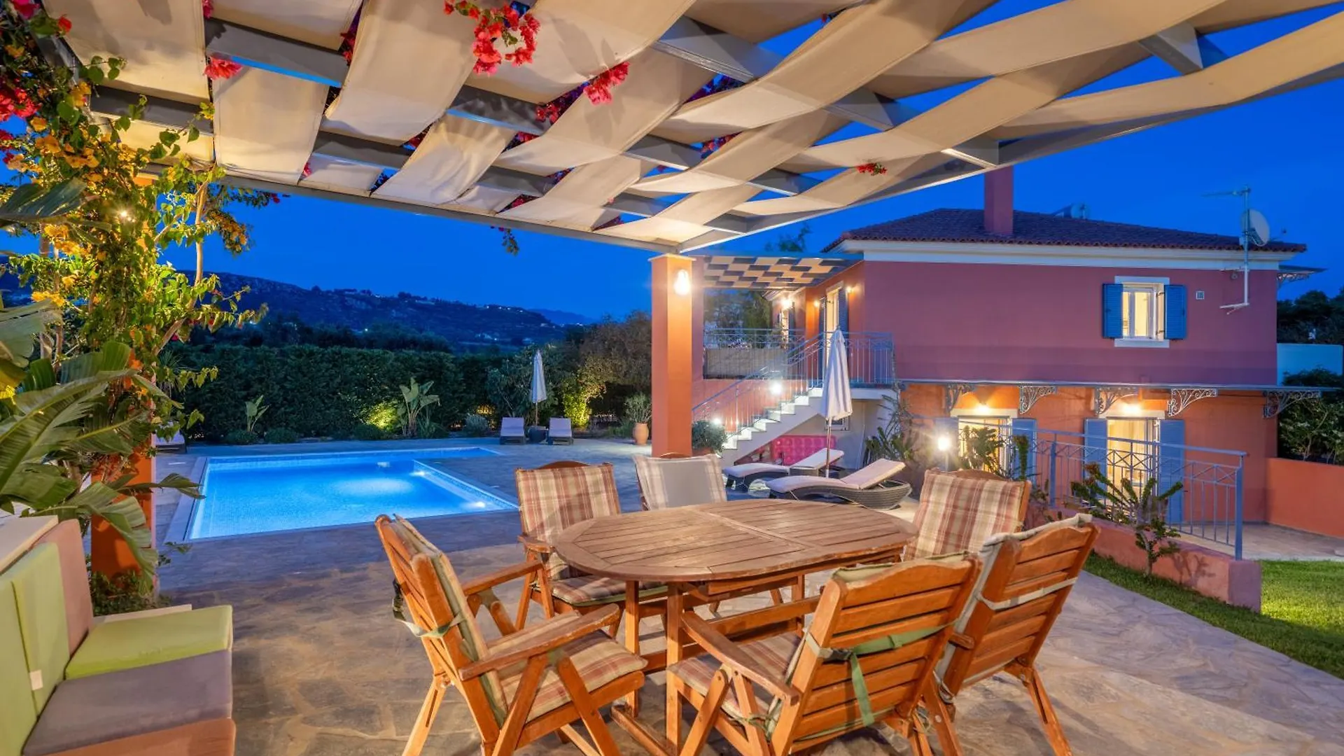 Eglina Villa'S Minia Villa