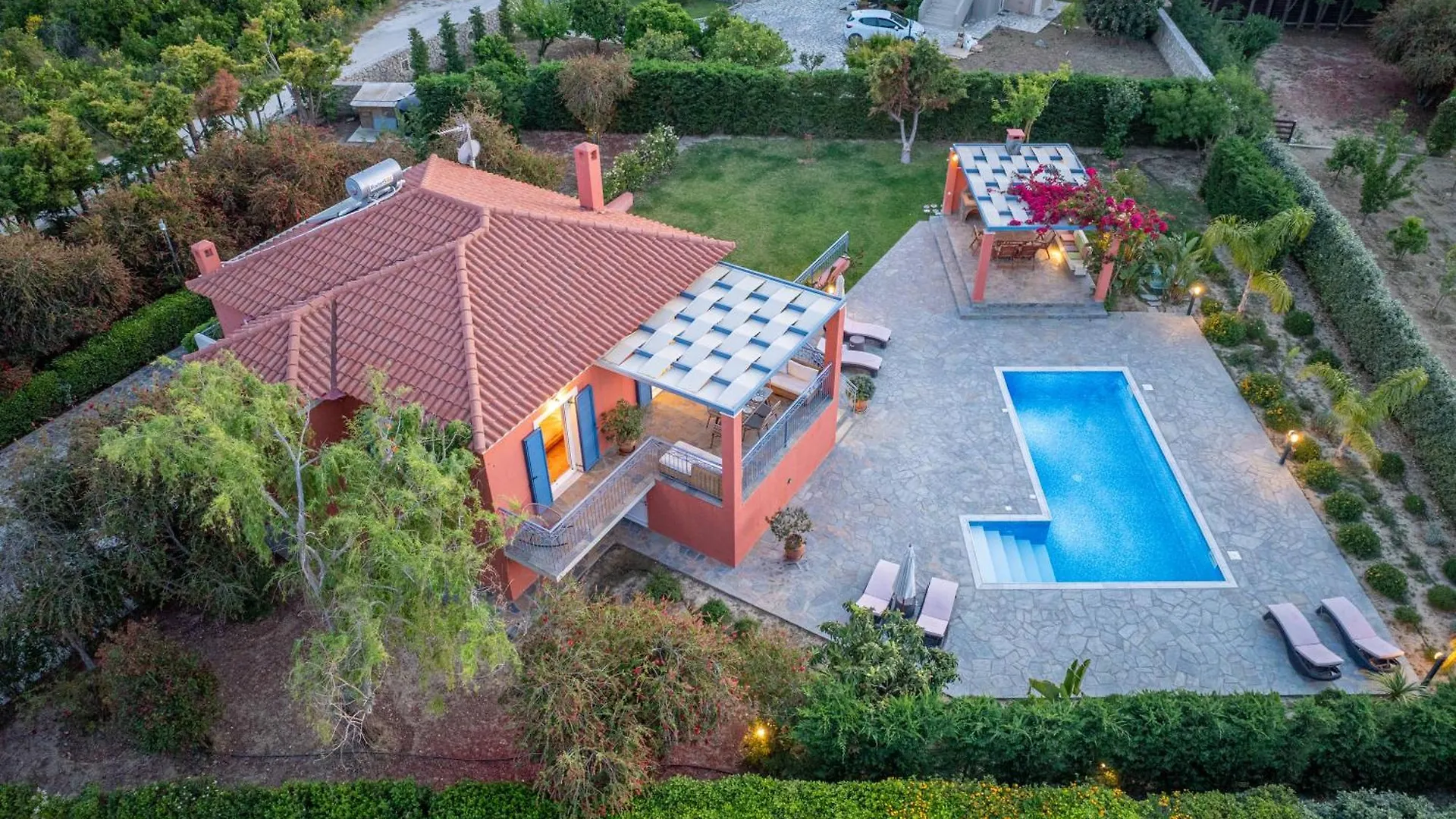 Eglina Villa'S Minia 0*,