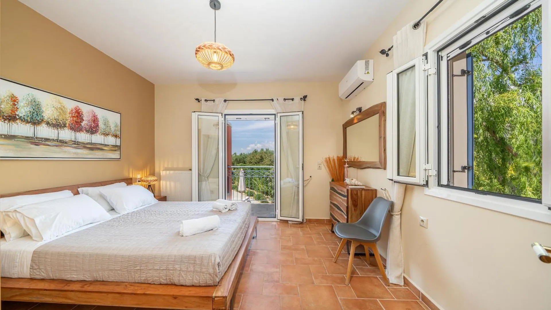 Eglina Villa'S Minia Greece