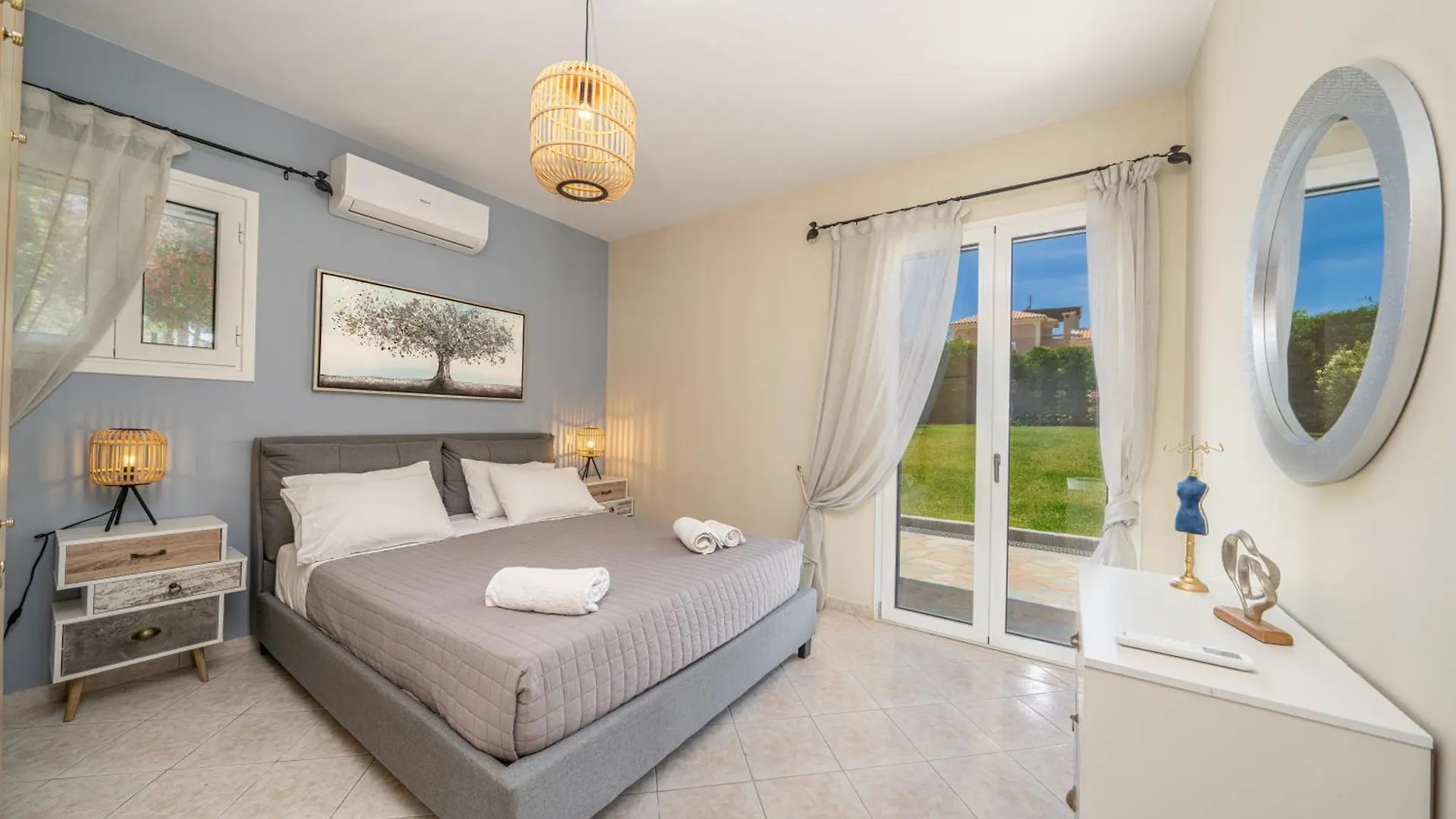Eglina Villa'S Minia